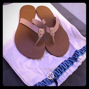Tory Burch sandles